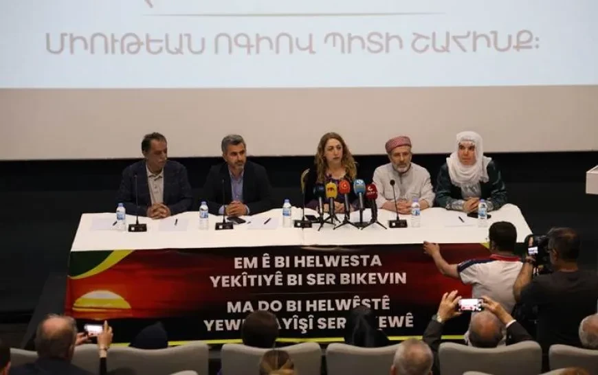 Diyarbakır’da Tarihi Toplantı: 301 Kurumdan Barış ve Birlik Çağrısı !